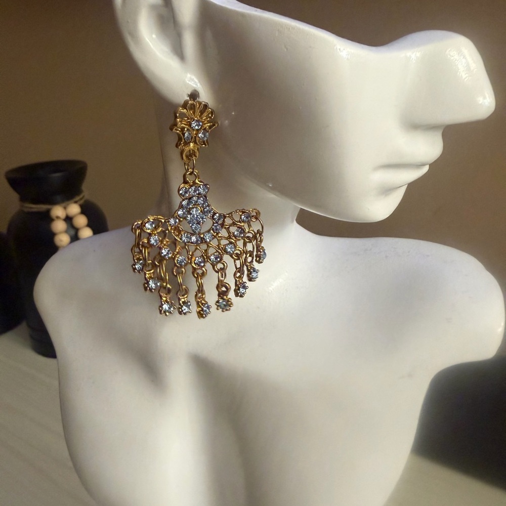 2 pair Elegant Gold and Silver Chandelier Earrings